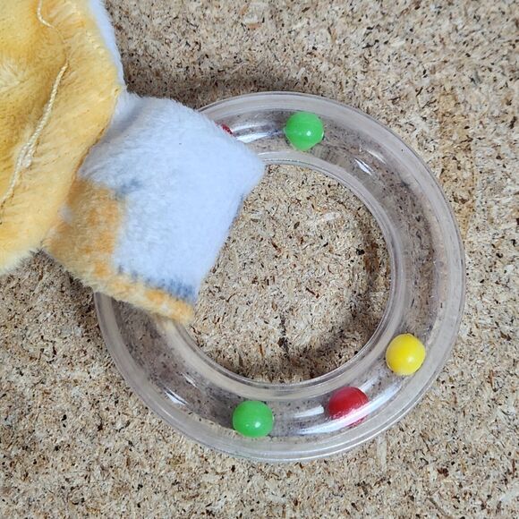 Modern Baby Giraffe Security Blanket Lovey Teether Toy White yellow gray Rattle - Picture 9 of 14